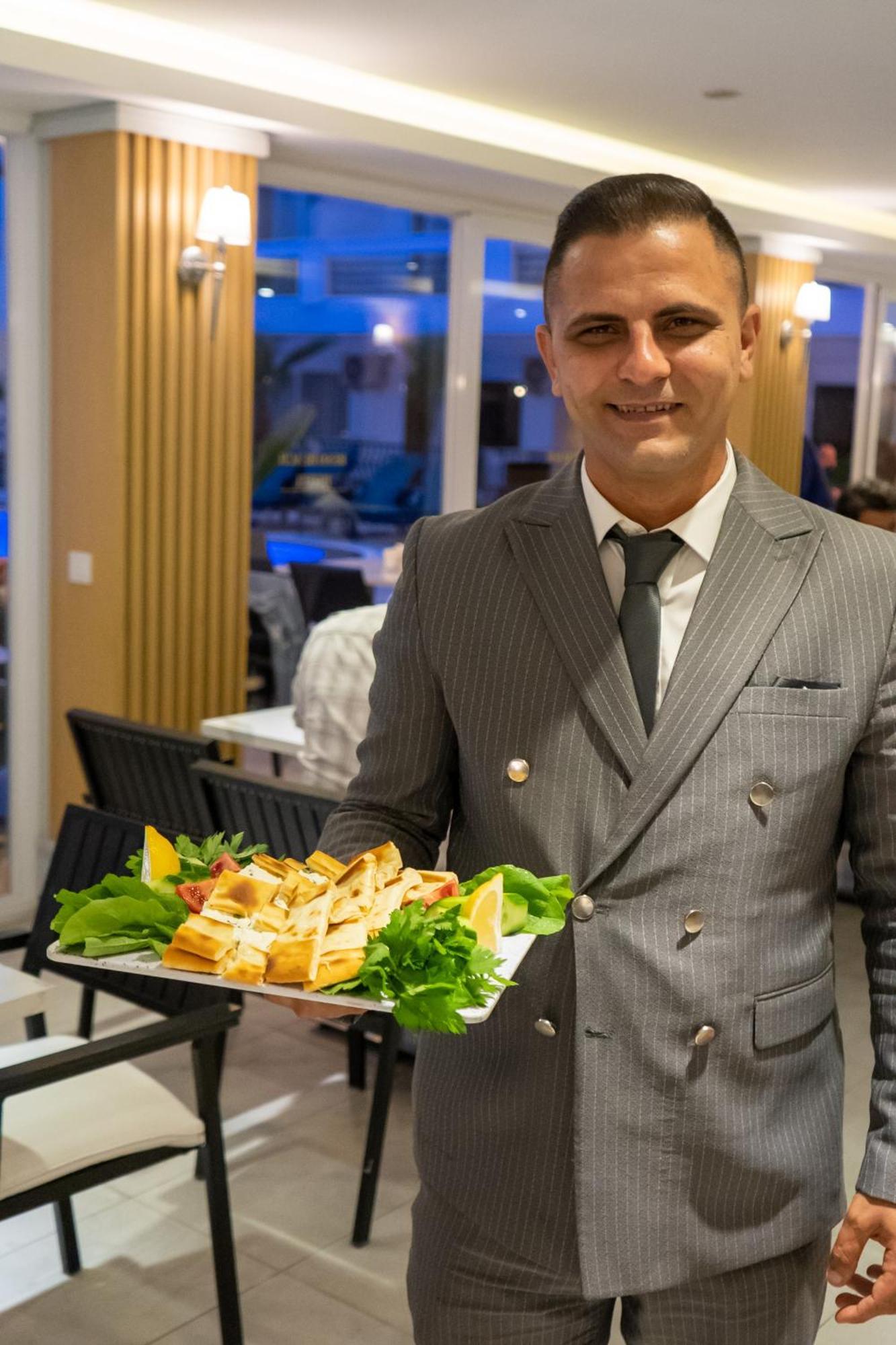 Beso Beach Hotel أجفا المظهر الخارجي الصورة