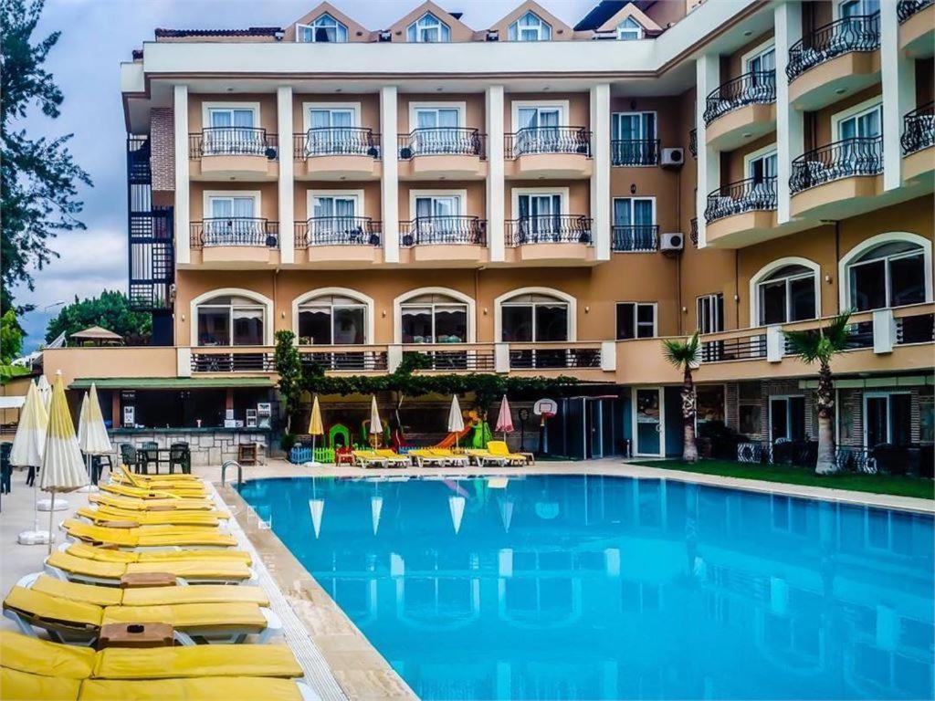 Beso Beach Hotel أجفا المظهر الخارجي الصورة